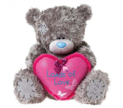 Мишка Тедди держит сердце Loads of Love
